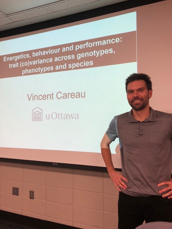 Dr. Vincent Careau from the University of Ottawa speaks at Auburn University. 