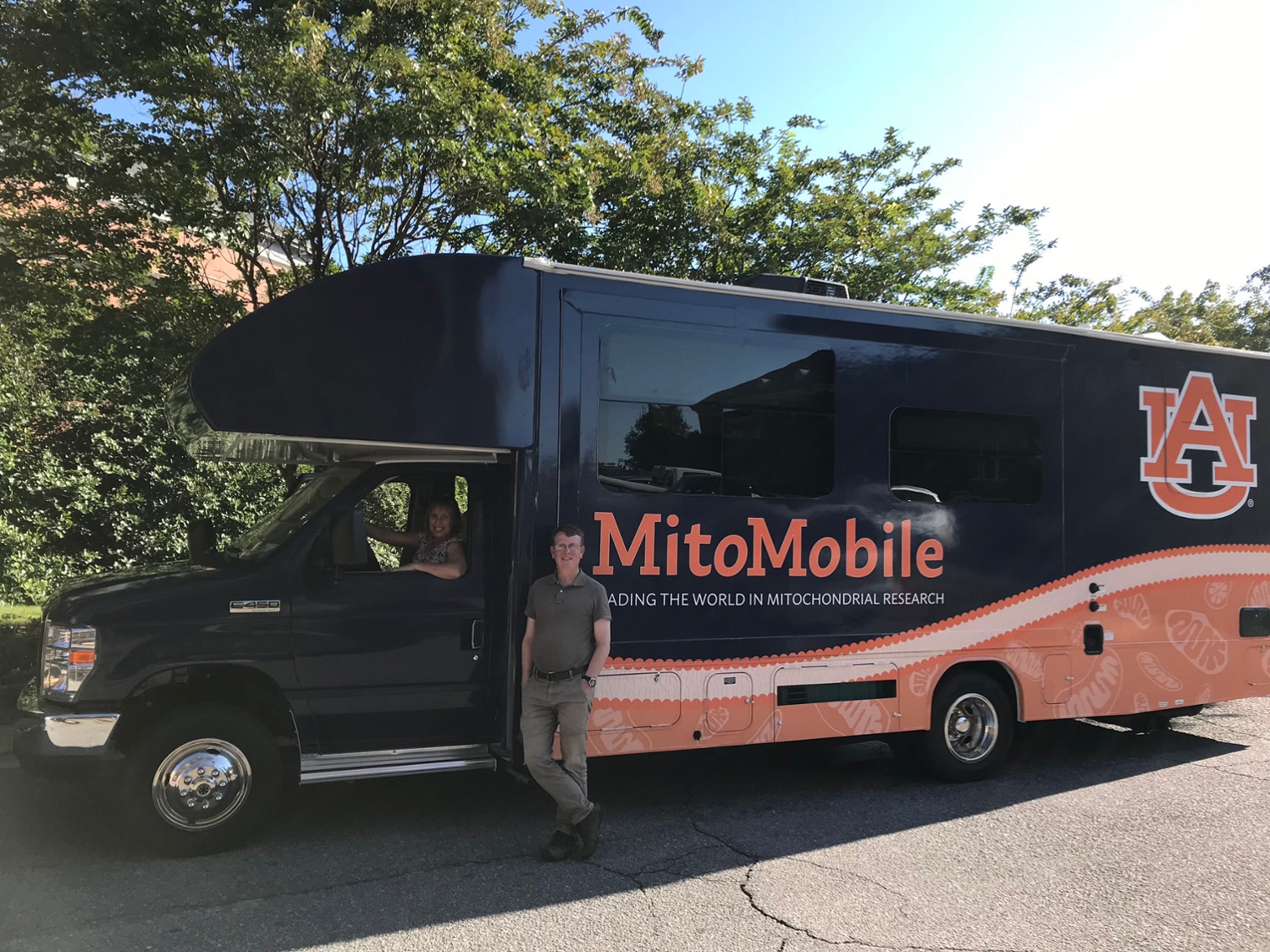 MobileMito Van.
