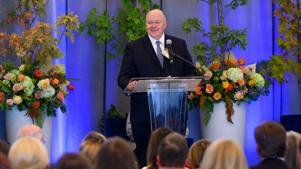 Ribbon cutting for academic classroom and laboratory complex
