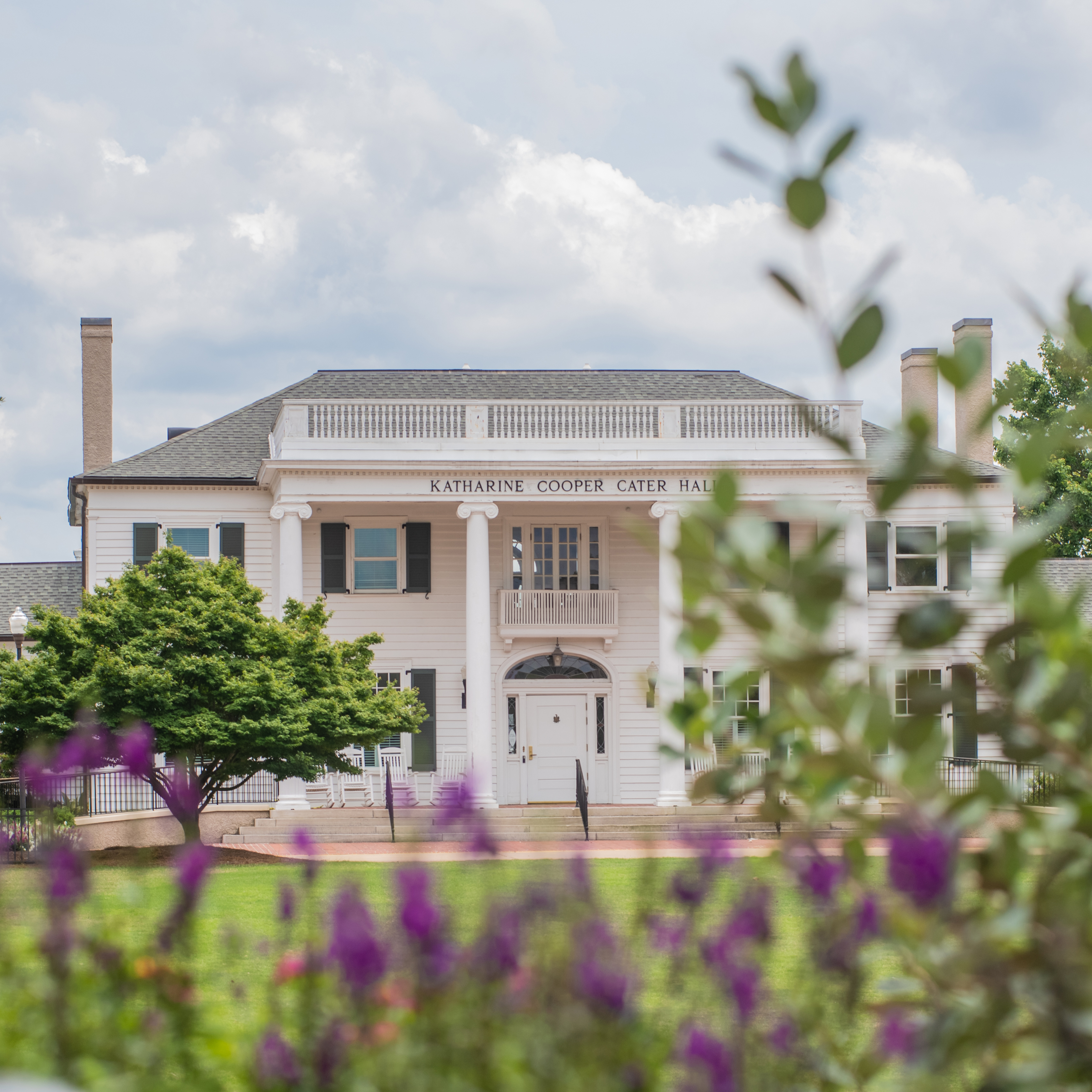 Carter hall campus scene