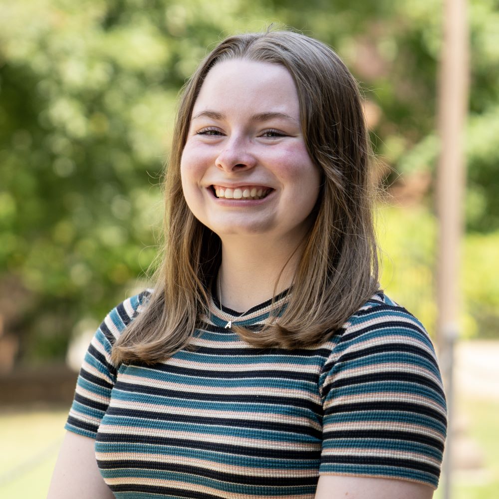 Megan Henley headshot