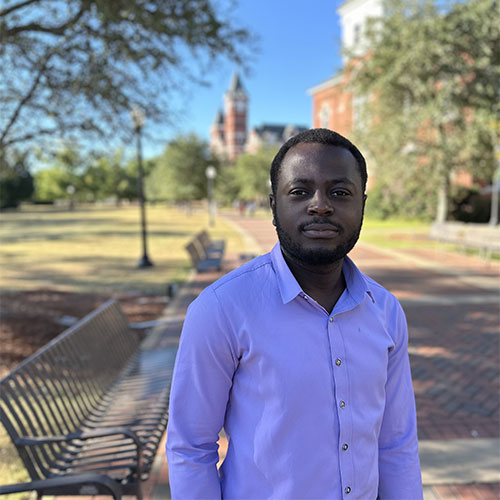 Emmanuel Oyetunji Headshot