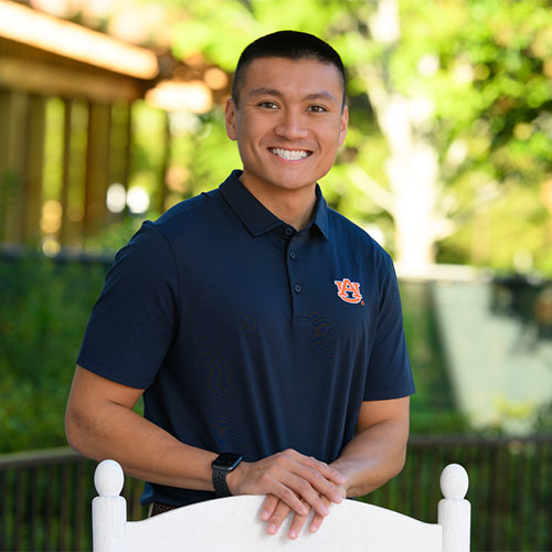 Phillip Nguyen Headshot