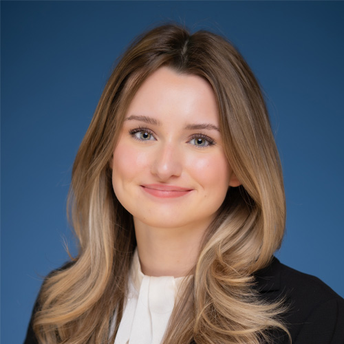 Headshot photo of Maggie Rendleman