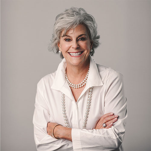 Headshot photo of Beth Thorne Stukes