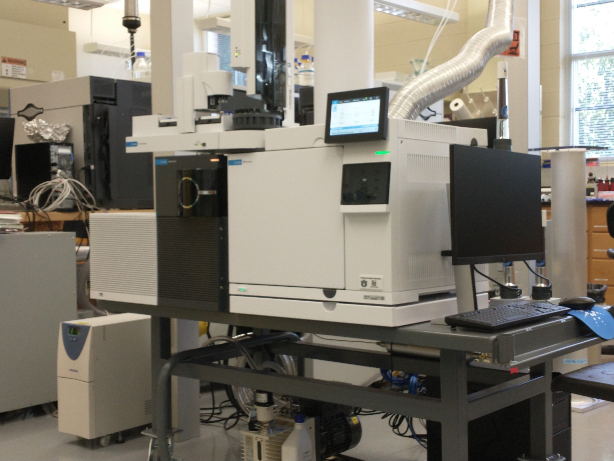 Agilent 6890 GC with 8847 QTOF