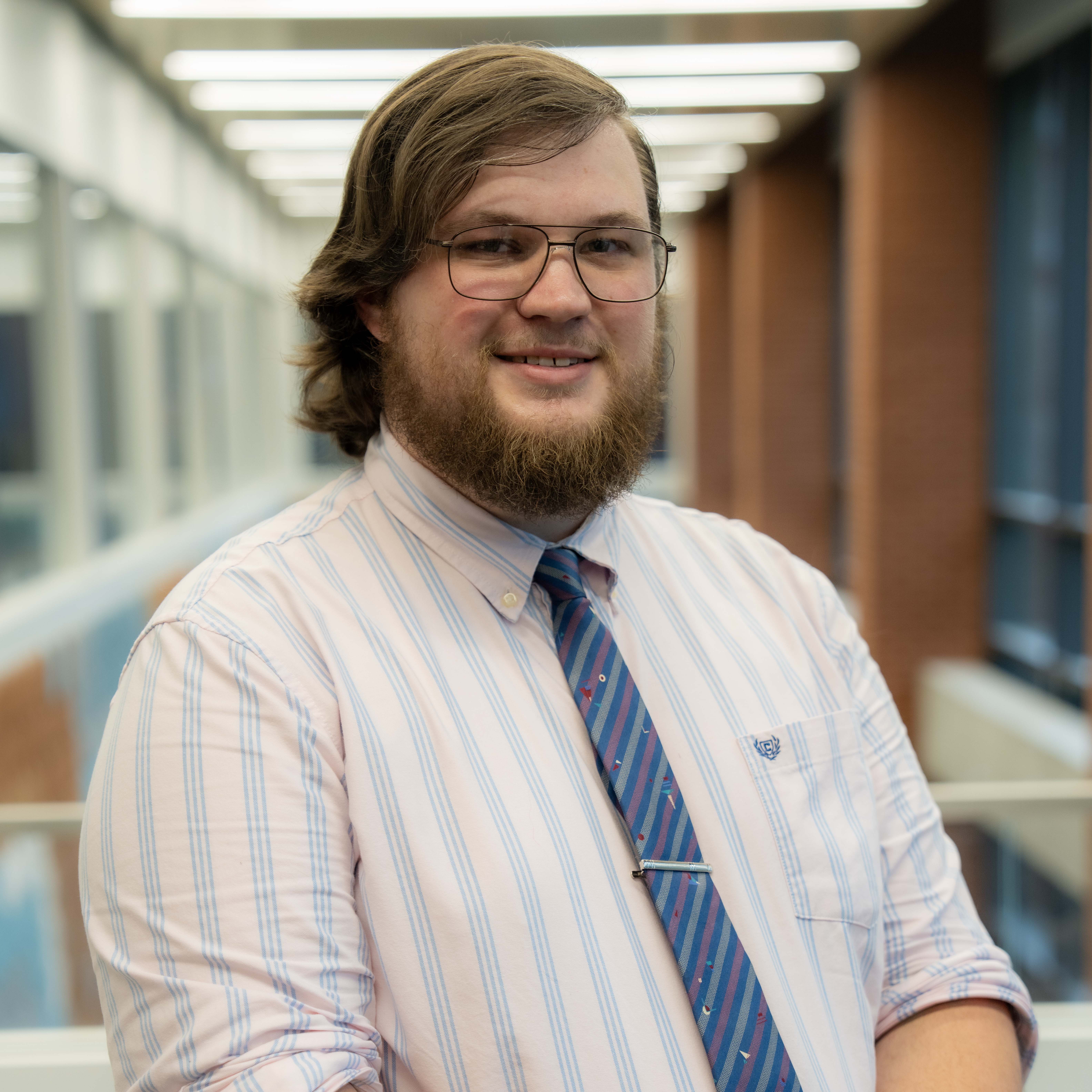 Dylan Richards headshot