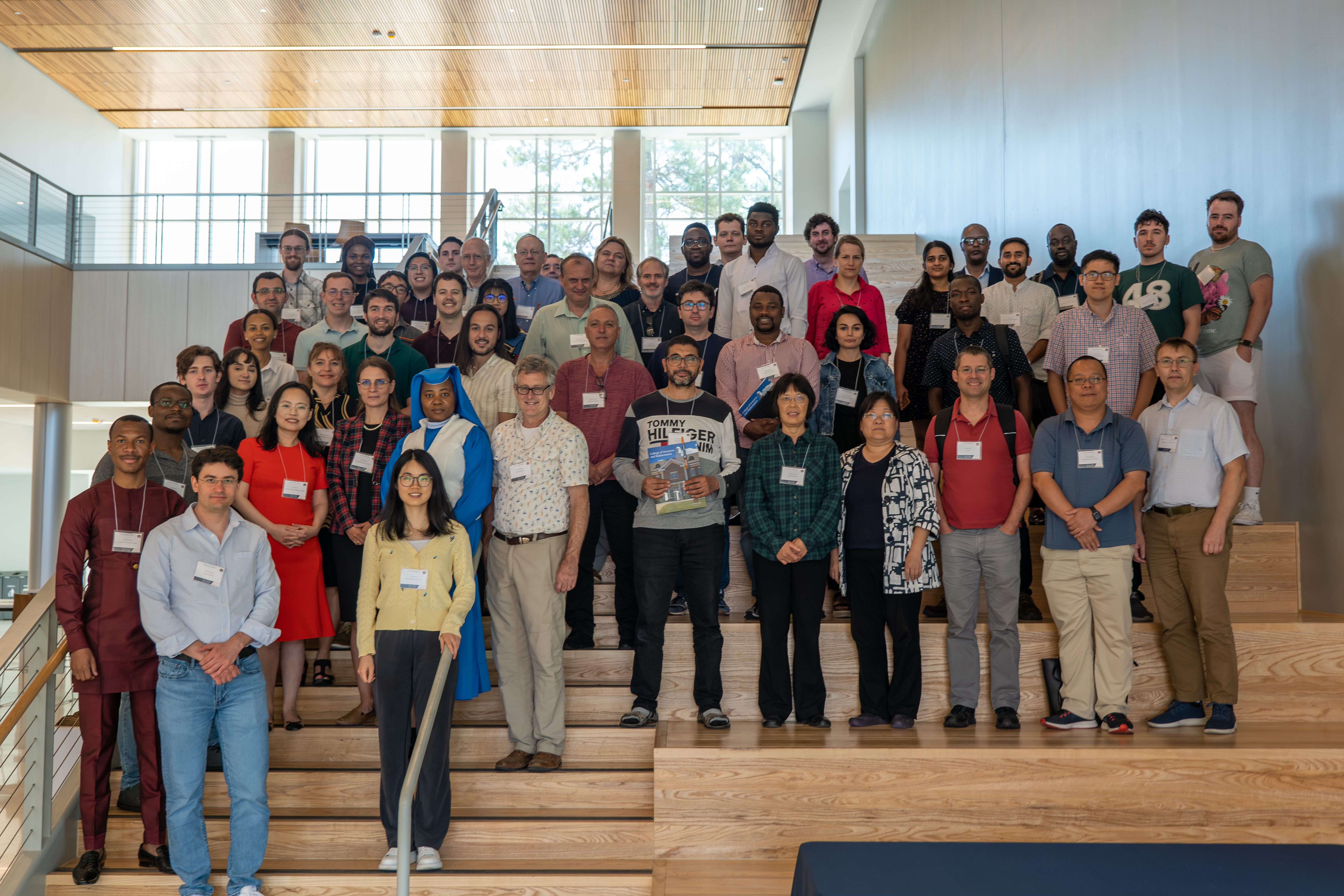 oint Alabama-Florida Conference on Differential Equations, Dynamical Systems and Applications 