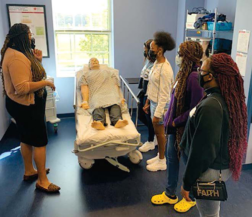 WIOA Medical Tech Students tour Auburn University health care facilities