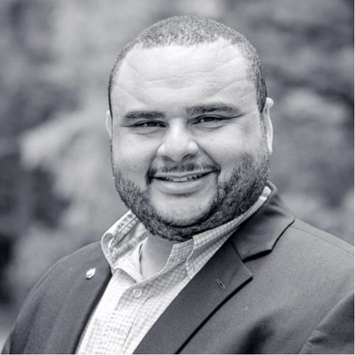 Headshot photo of Kenneth Sands