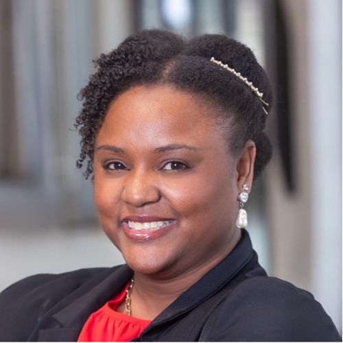 Headshot photo of Shannon Allen