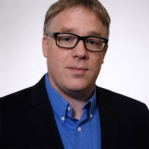 Headshot photo of Christopher S. Davis