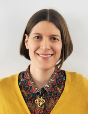 Headshot photo of Kirsten Zirngibl